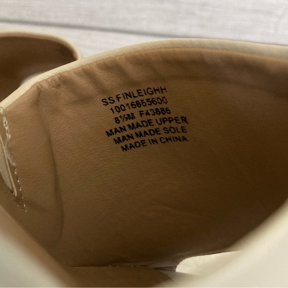 SUN + STONE | Women’s Finleighh Faux Leather Slip-On Wedge Sandals - Picture 6 of 8